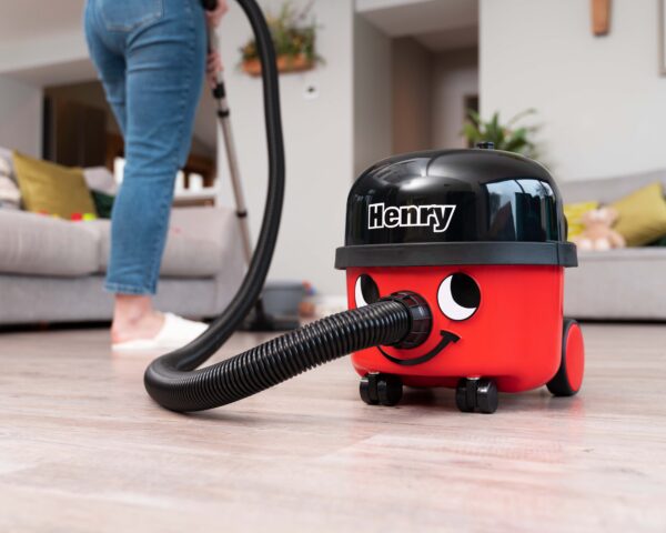 Henry HVR160 lifestyle image