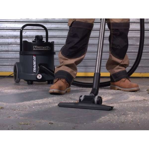 Numatic Tradeline TEL390s Vacuum